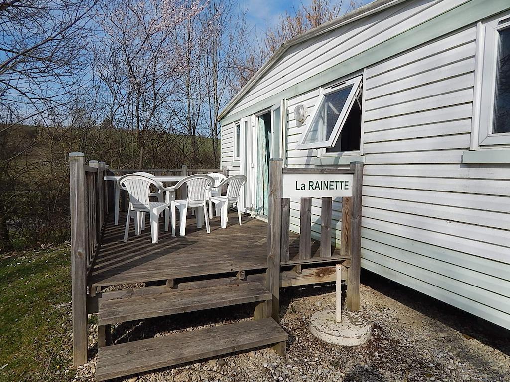 Camping Du Moulin Hotel Meyrieu-les-Etangs ห้อง รูปภาพ