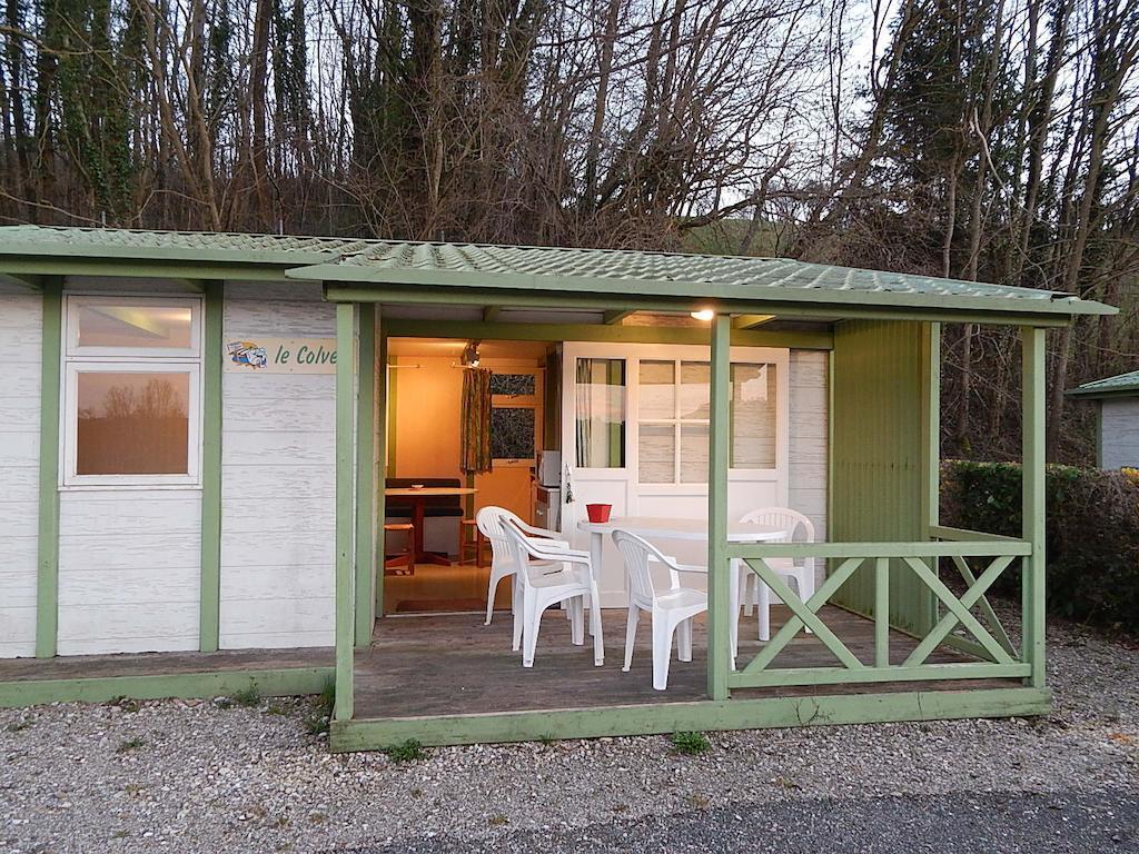 Camping Du Moulin Hotel Meyrieu-les-Etangs ภายนอก รูปภาพ